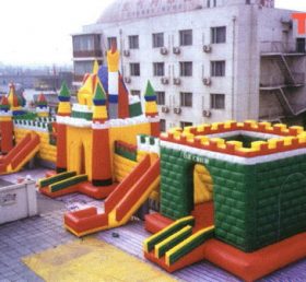 T84 Шатер гигантского замка раздувной