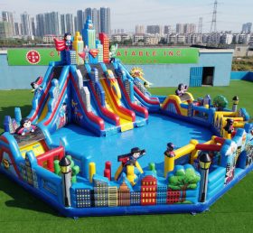 Pool3-827 Водный парк с супергеройской тематикой