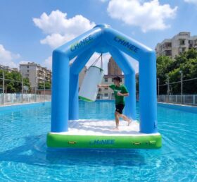 T10-633 Надувная водная игра Бокс