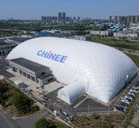 Tent3-116 Большой надуваемый спортивный купол